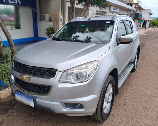 CHEVROLET TRAILBLAZER 2.8 LTZ 4X4 16V TURBO DIESEL 4P AUTOMÁTICO CHEVROLET TRAILBLAZER 2.8 LTZ 4X4 16V TURBO DIESEL 4P AUTOMÁTICO